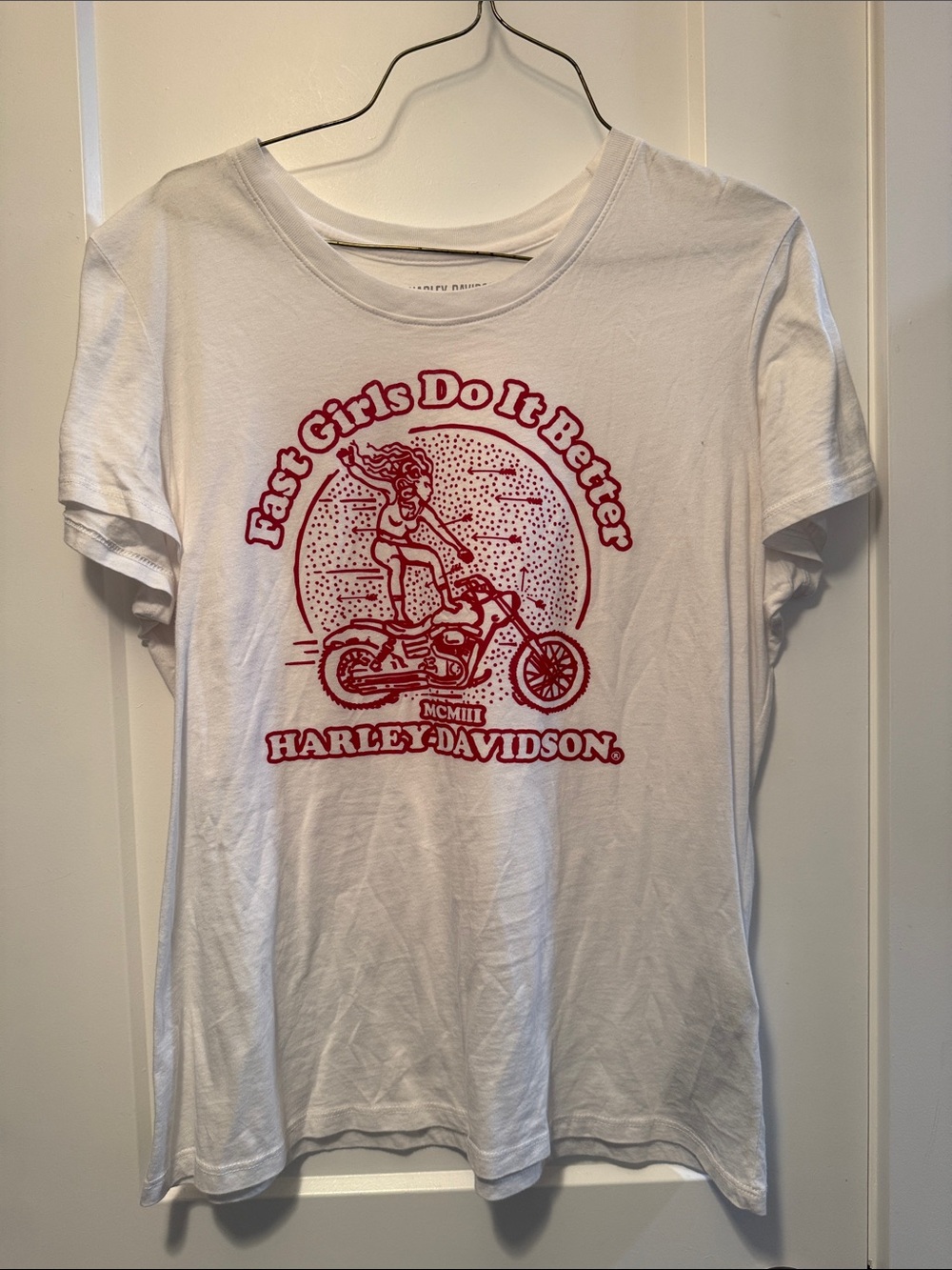 Harley-Davidson Women's White Tee with Red Motorcycle Graphic size L